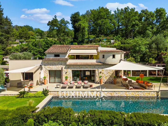 Image No.1-5 Bed House for sale
