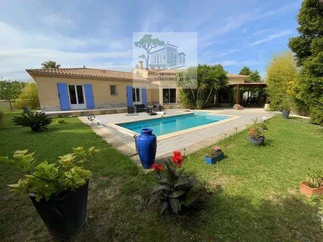 Image No.1-4 Bed House for sale