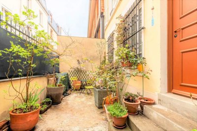 1 - Paris, Maison