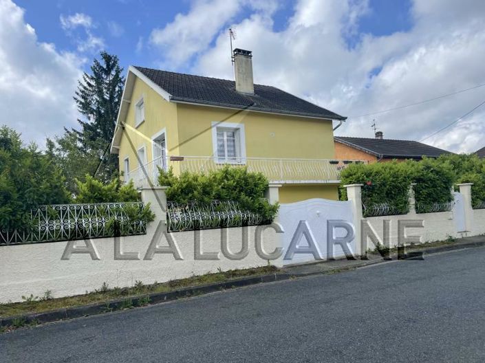 Image No.1-4 Bed House for sale