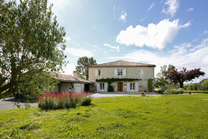 Image No.1-6 Bed House for sale