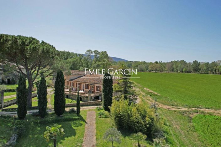 Image No.1-4 Bed House for sale