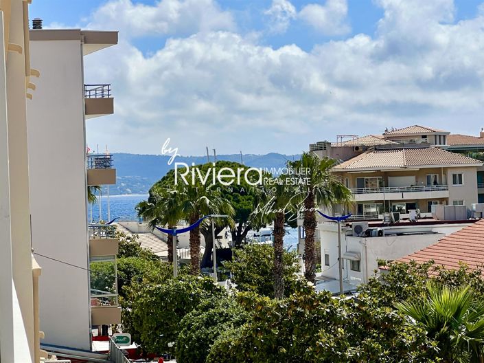 Image No.1-Appartement de 3 chambres à vendre à Cavalaire-sur-Mer