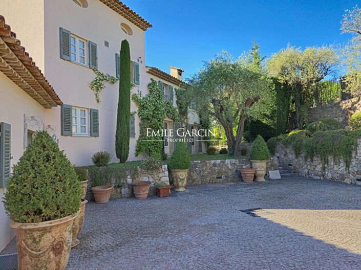 Image No.1-Maison de 5 chambres à vendre à Châteauneuf-Grasse