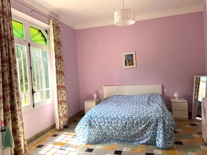 Image No.11-5 Bed House for sale
