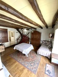 1 - Salviac, House