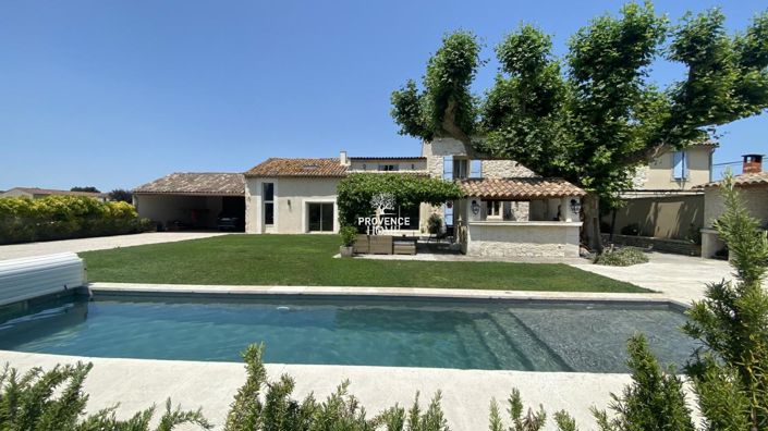 Image No.1-5 Bed House for sale