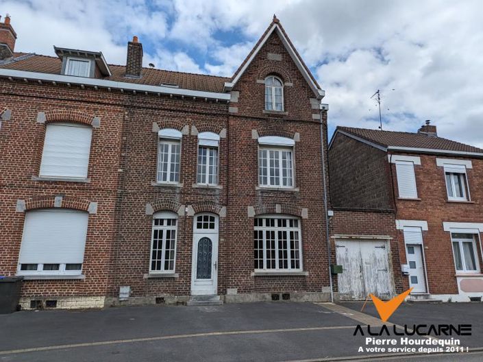 Image No.1-5 Bed House for sale
