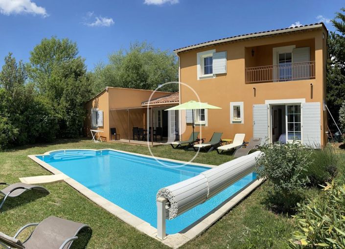 Image No.1-4 Bed House for sale