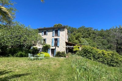 1 - Bargemon, House