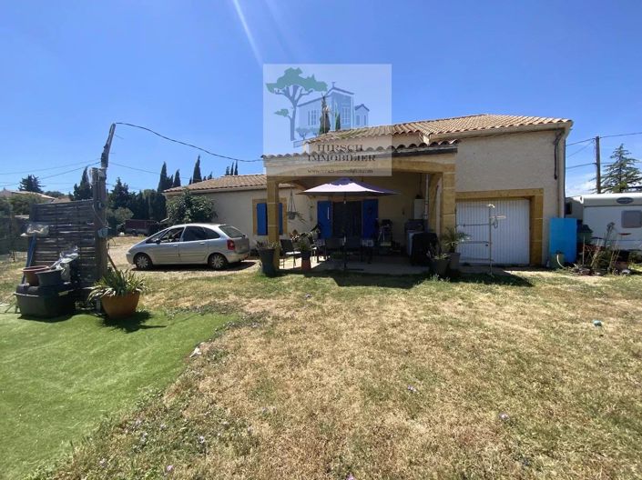 Image No.1-4 Bed House for sale