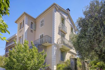 1 - Le Cannet, House