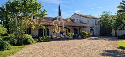 1 - Chinon, Maison