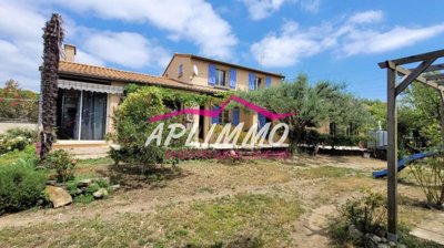 1 - Le Teil, House