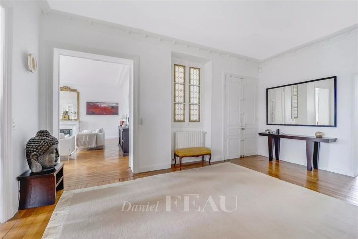 Image No.1-Appartement de 4 chambres à vendre à Versailles
