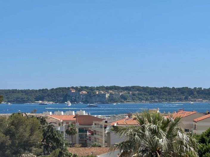 Image No.1-Appartement de 3 chambres à vendre à Cannes