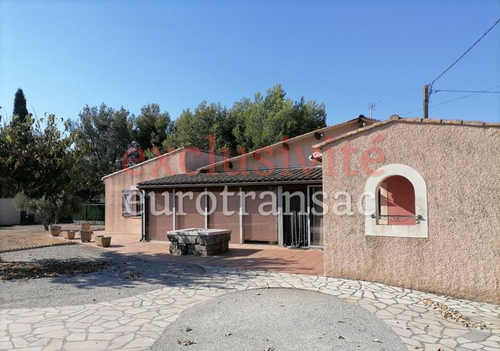 Image No.1-3 Bed House for sale