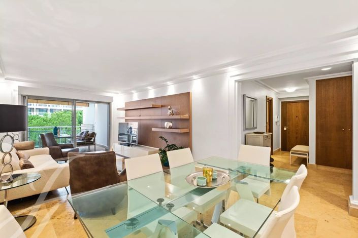 Image No.1-Appartement de 2 chambres à vendre à Cannes