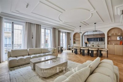 1 - Paris, Appartement