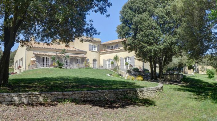 Image No.1-5 Bed House for sale