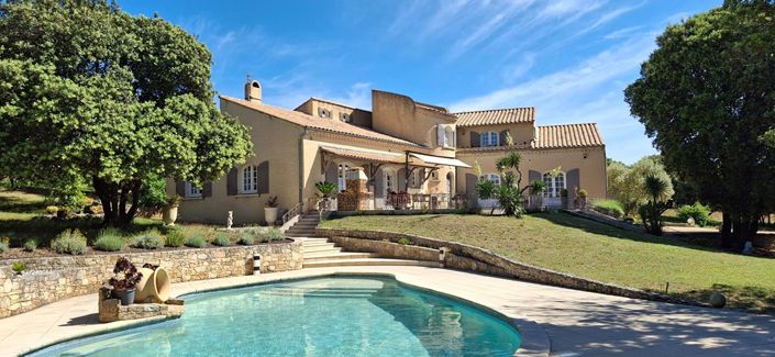 Image No.1-5 Bed House for sale