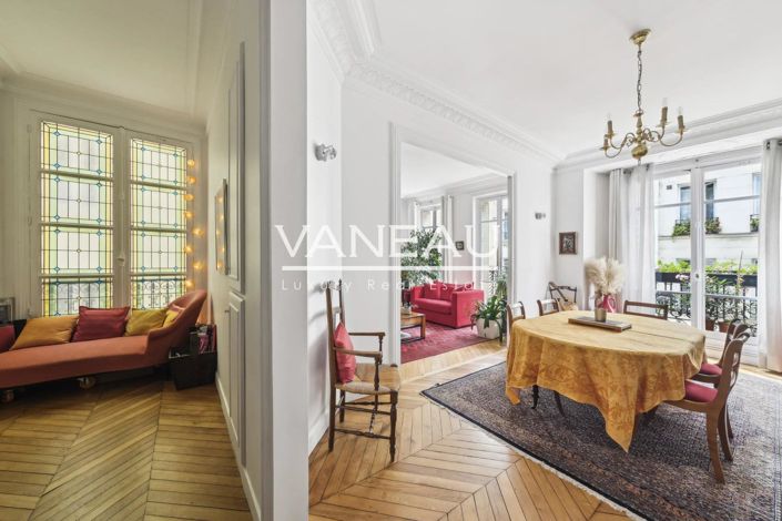 Image No.1-3 Bed Apartment for sale