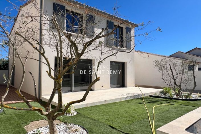 Image No.1-Propriété de 4 chambres à vendre à Saint-Remy-de-Provence