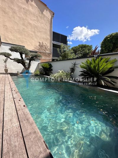 Image No.1-4 Bed House for sale