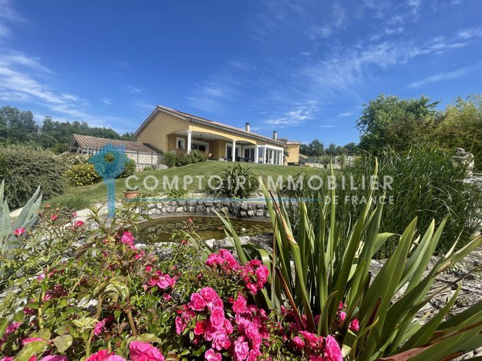 Image No.1-4 Bed House for sale
