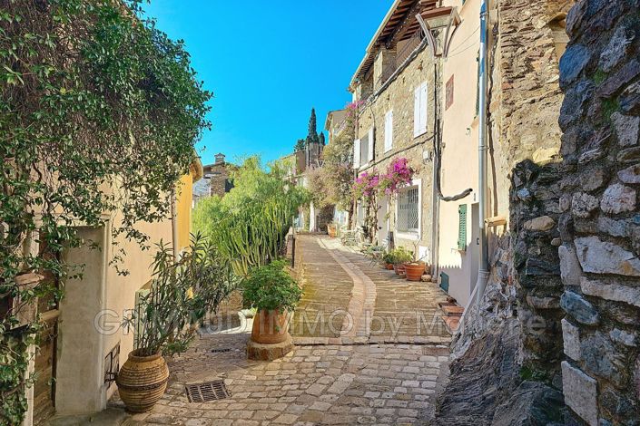 Image No.1-Maison de 2 chambres à vendre à Grimaud