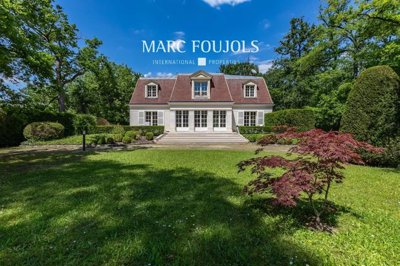 1 - Lamorlaye, House
