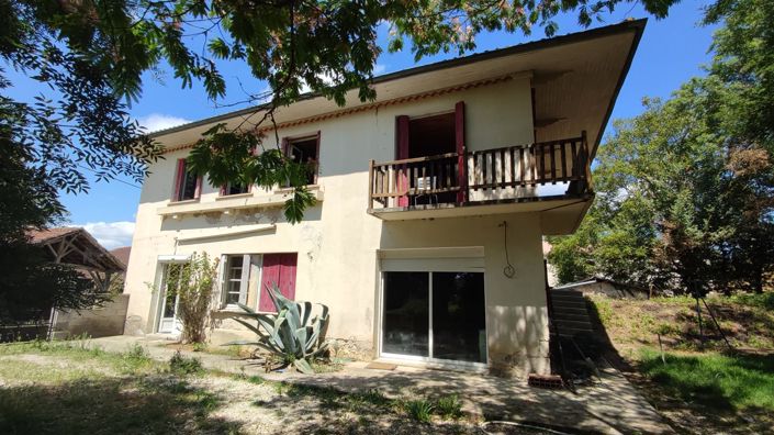 Image No.1-3 Bed House for sale