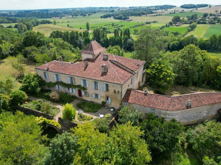 Image No.1-Propriété de 5 chambres à vendre à Mirande
