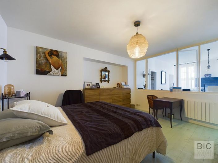 Image No.1-2 Bed Apartment for sale
