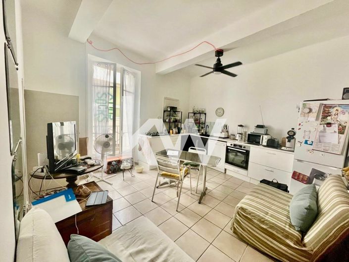 Image No.1-Maison de 1 chambre à vendre à Nîmes