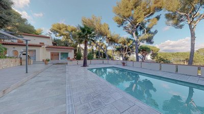 1 - Saint-Jean-Cap-Ferrat, House