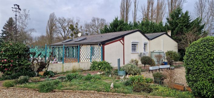 Image No.1-2 Bed House for sale