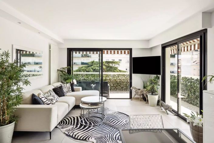 Image No.1-2 Bed Apartment for sale