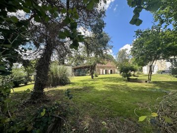 1 - Glanges, House