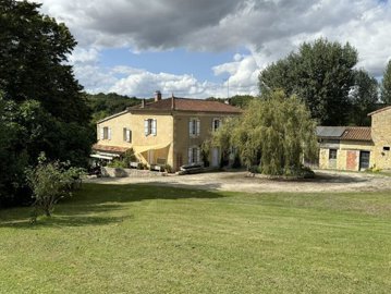 1 - Saint-Puy, Maison