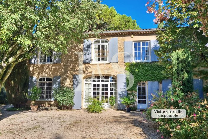Image No.1-4 Bed House for sale