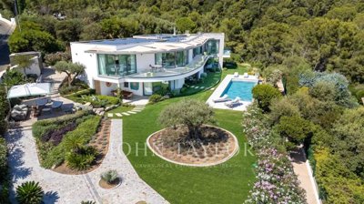 1 - Cavalaire-sur-Mer, House