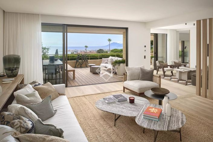 Image No.1-4 Bed Apartment for sale