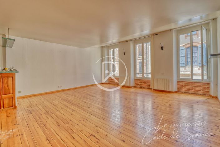 Image No.1-House for sale