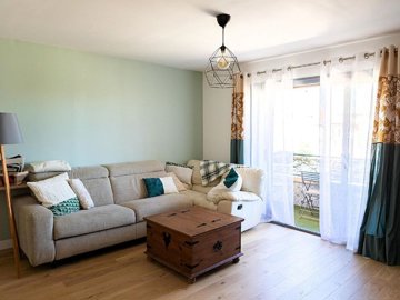 1 - Le Thor, Apartment