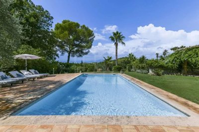 1 - Le Cannet, House
