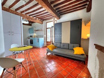 1 - Aups, Apartment