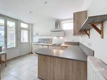 1 - Montluçon, House
