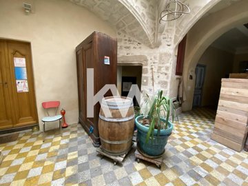 1 - Anduze, Property