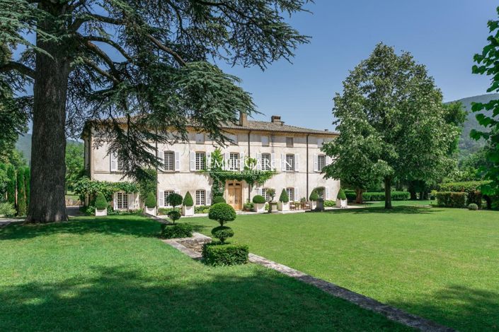 Image No.1-Propriété de 10 chambres à vendre à Cliousclat